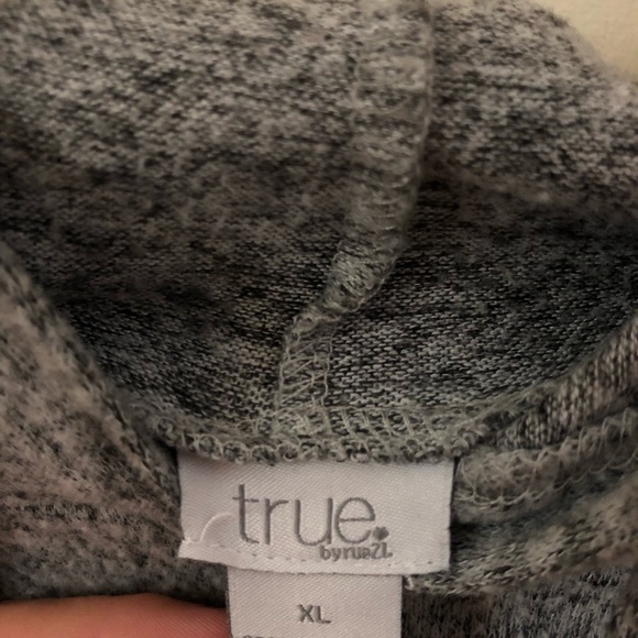 Cropped hoodie - Picture 3 of 3